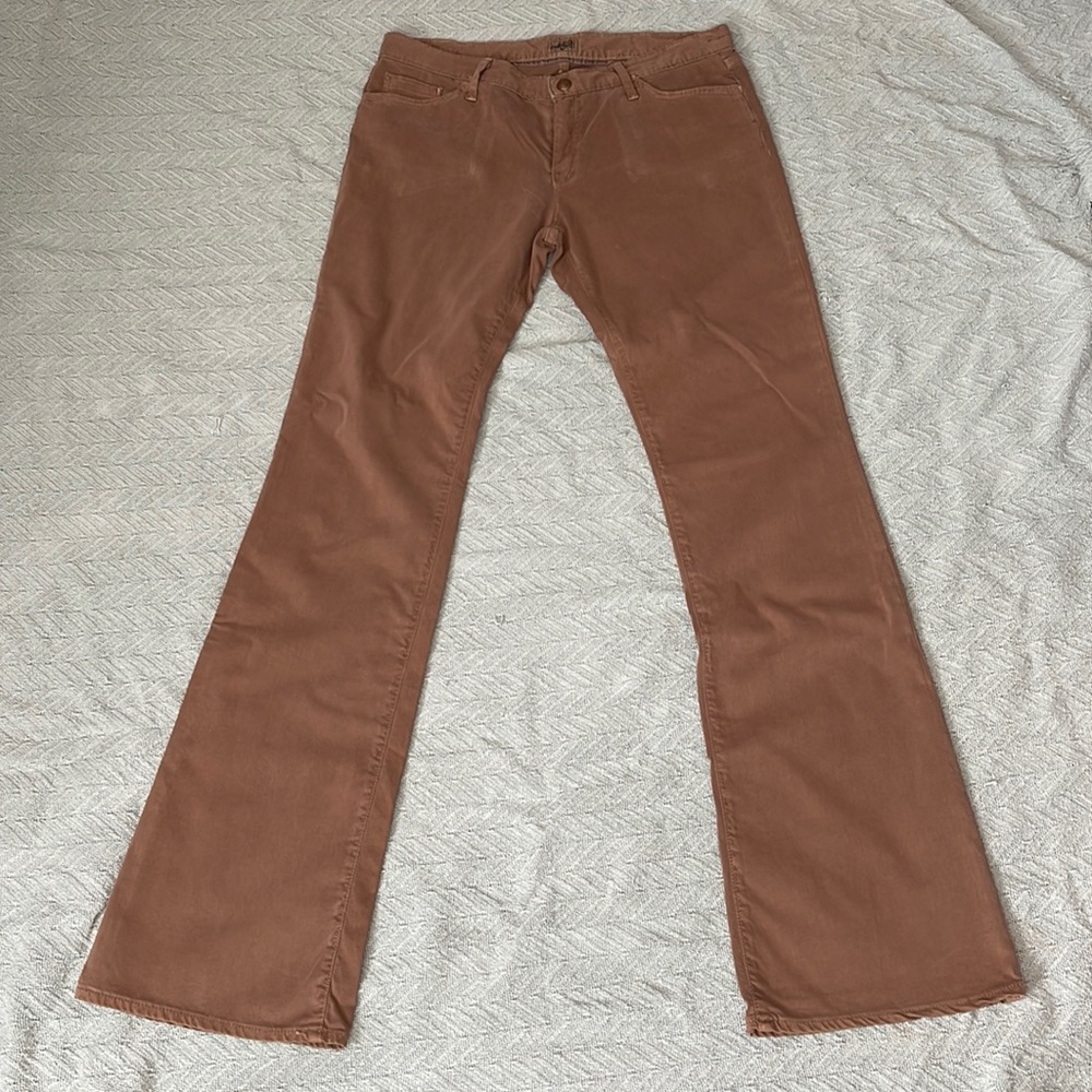 Gold Sign | Deep Khaki | Boot Cut | 30 | Soft | 98% Cotton | Made in USA